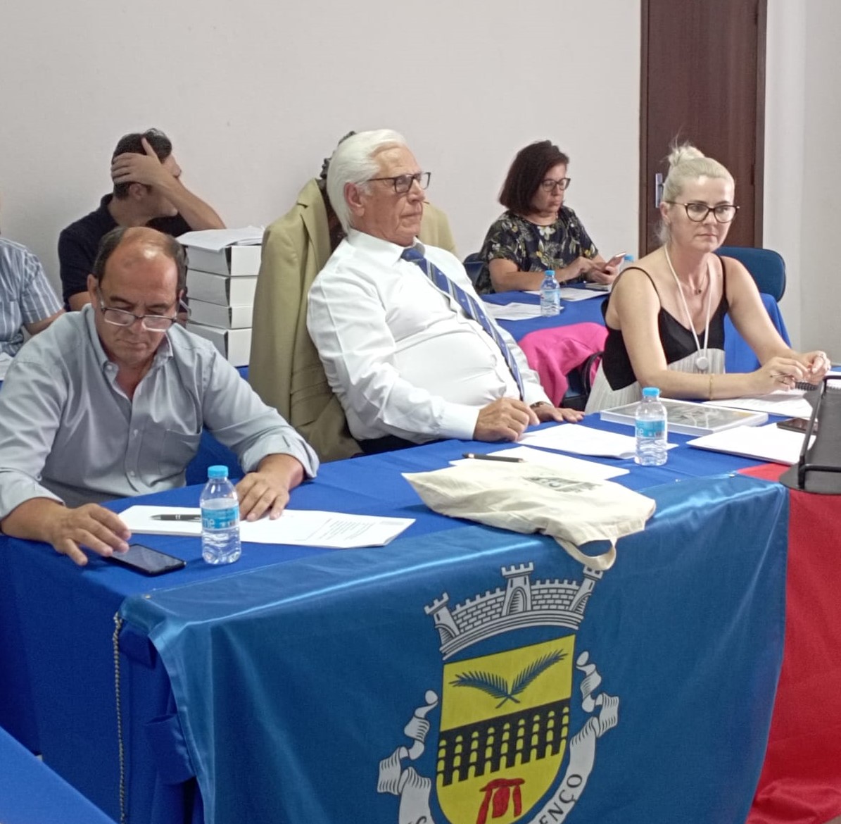 Deliberações da reunião de câmara de dia 9 de agosto
